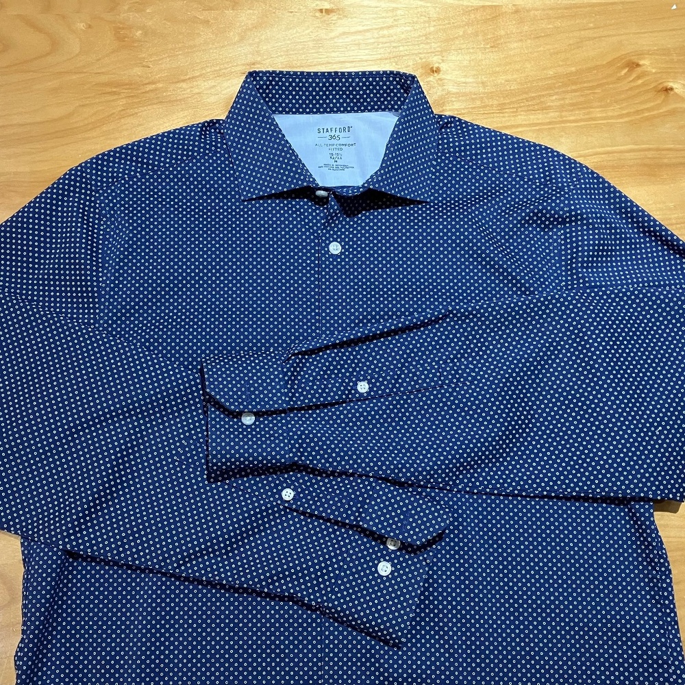 Stafford Men's button-down long sleeve shirt